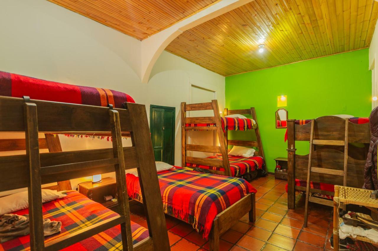 Hostal Sue Candelaria Bogota Exterior photo